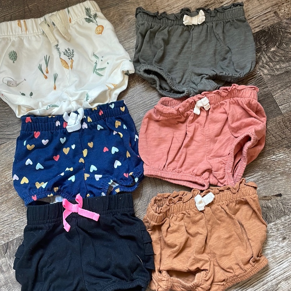 Little Co shorts lot